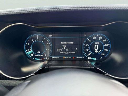 Used 2021 Ford Mustang Shelby GT500 w/ Carbon Fiber Track Pack RWD image 30
