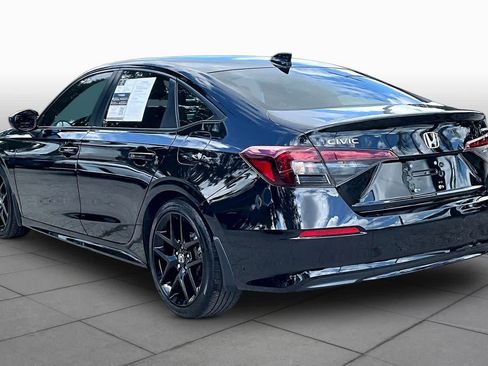 Used 2023 Honda Civic Sport image 12