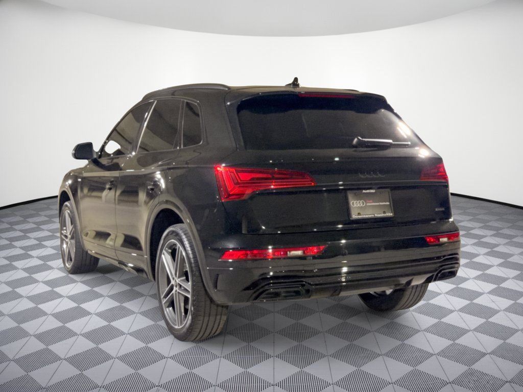 Certified 2025 Audi Q5 e Premium Plus w/ Premium Plus Package AWD/4WD image 3