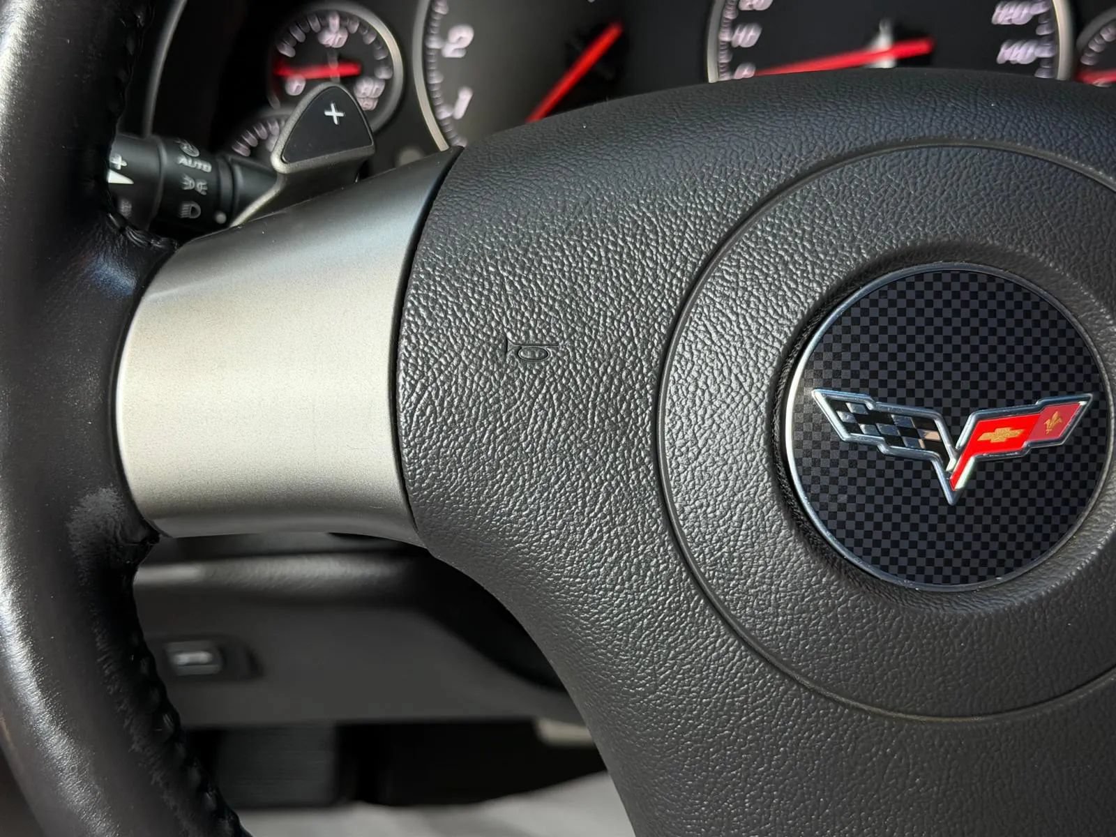 Used 2009 Chevrolet Corvette Coupe RWD image 24