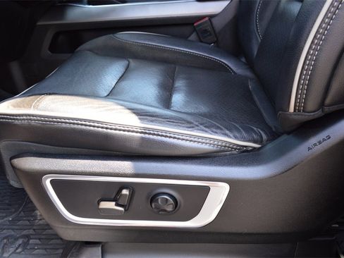 Used 2021 RAM 1500 Laramie w/ Sport Appearance Package image 13