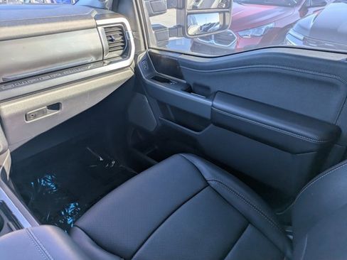 Used 2024 Ford F250 Lariat w/ Black Appearance Package image 14