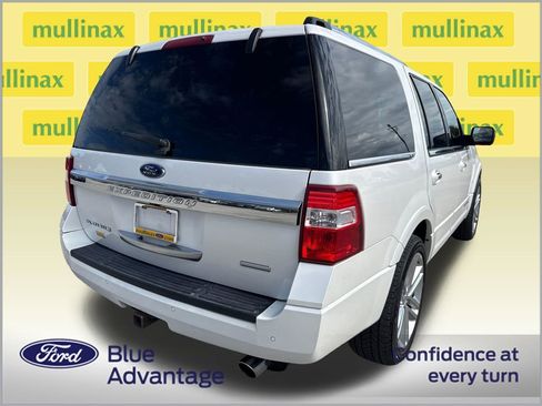 Used 2017 Ford Expedition Platinum image 4