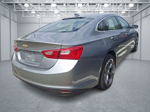 Used 2024 Chevrolet Malibu LT FWD image 3