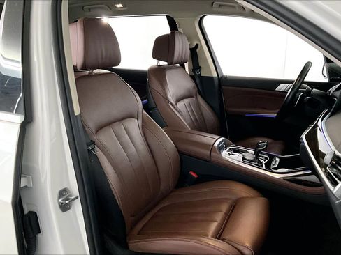 Used 2020 BMW X7 xDrive40i w/ Premium Package image 7