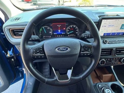 Used 2024 Ford Maverick Lariat FWD image 27