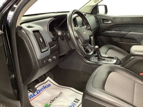 Used 2018 Chevrolet Colorado Z71 AWD/4WD image 8