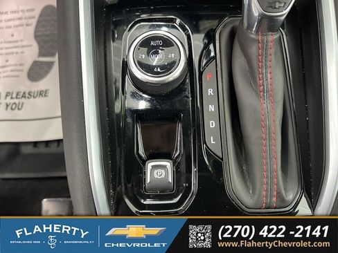Used 2026 Chevrolet Colorado Z71 w/ Technology Package AWD/4WD image 31