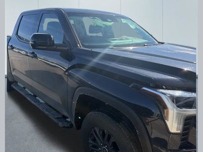 Used 2024 Toyota Tundra SR5 w/ SR5 Convenience Package