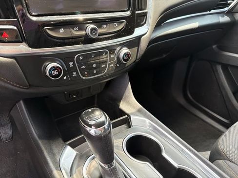 Used 2019 Chevrolet Traverse LT AWD/4WD image 19