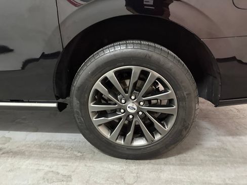 Used 2021 Ford Expedition Max Limited RWD image 61