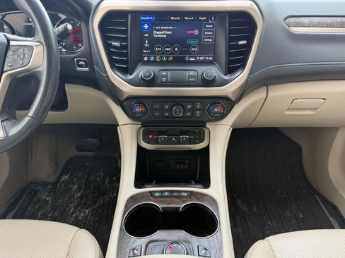 Used 2020 GMC Acadia Denali image 36