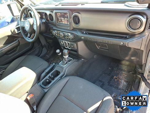 Used 2019 Jeep Wrangler Unlimited Sport S image 45