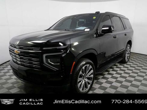 Used 2025 Chevrolet Tahoe High Country RWD image 27