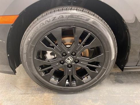 Used 2025 Honda Odyssey Sport-L image 31