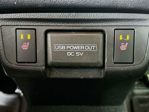 Used 2018 Subaru Outback 2.5i Limited image 28