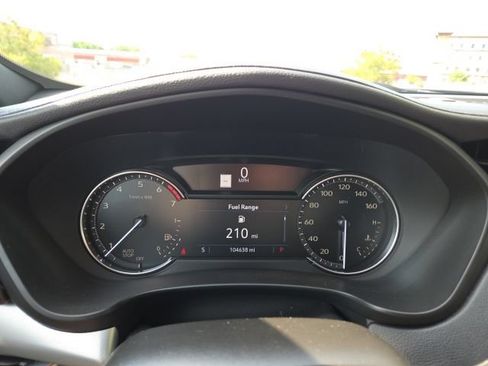 Used 2019 Cadillac XT4 Premium Luxury FWD image 8