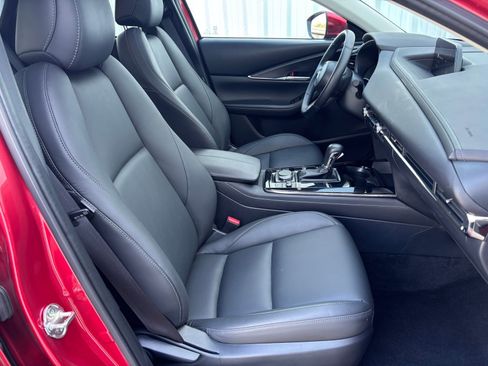 Certified 2025 MAZDA CX-30 AWD 2.5 S w/ Preferred Package image 38