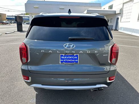Used 2022 Hyundai Palisade Limited w/ Cargo Package AWD/4WD image 5