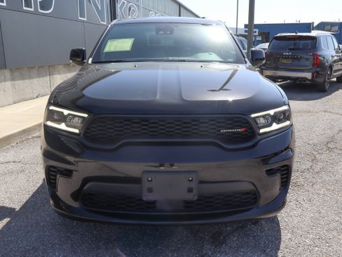 Used 2024 Dodge Durango GT AWD/4WD image 2