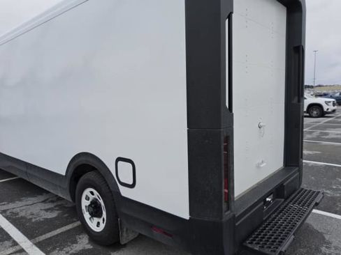 Used 2024 Chevrolet Brightdrop 600 w/ Commercial Equipment Package AWD/4WD image 33