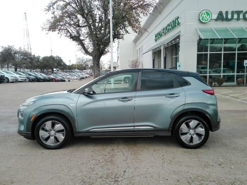 Used 2019 Hyundai Kona SEL image 10