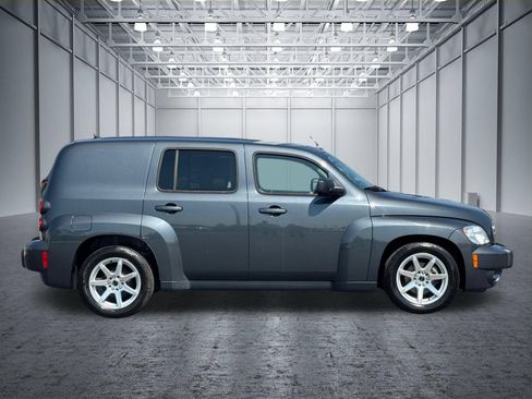 Used 2010 Chevrolet HHR LS FWD image 5