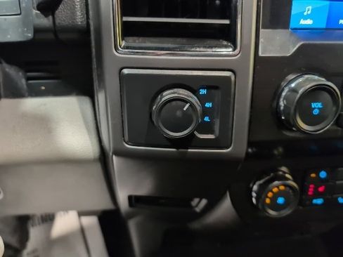 Used 2020 Ford F150 XLT w/ Equipment Group 302A Luxury image 24