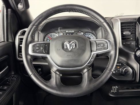 Used 2024 RAM 2500 Big Horn w/ Sport Appearance Package image 15