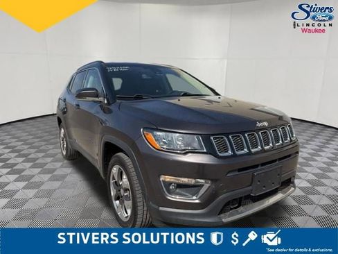 Used 2021 Jeep Compass Limited image 3