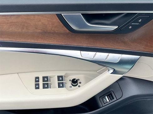 Used 2024 Audi A6 2.0T Premium w/ Convenience Package image 18