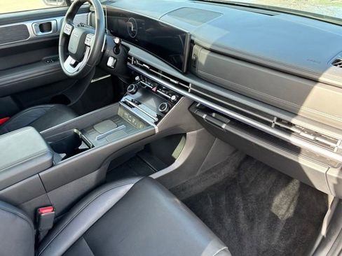 Used 2024 Hyundai Santa Fe Limited image 23