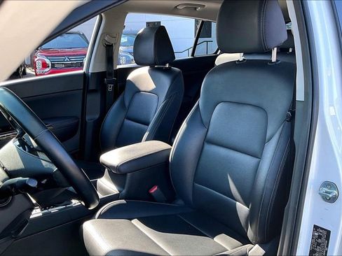 Used 2022 Kia Sportage EX image 19