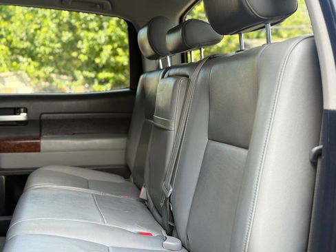 Used 2010 Toyota Tundra Limited image 35