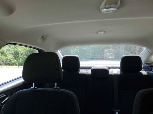 Used 2017 Ford Focus S FWD image 26
