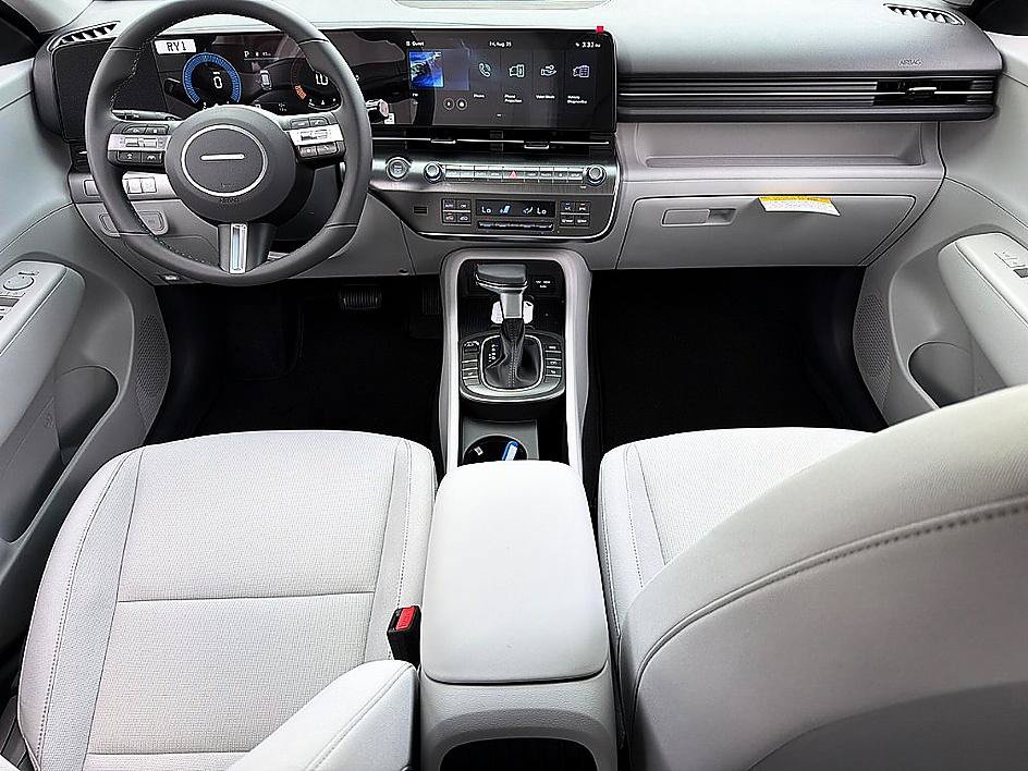 New 2027 Hyundai Kona SEL Sport FWD image 6
