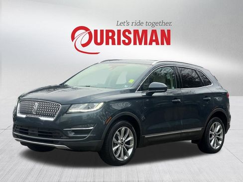 Used 2019 Lincoln MKC Select w/ Select Plus Package image 2
