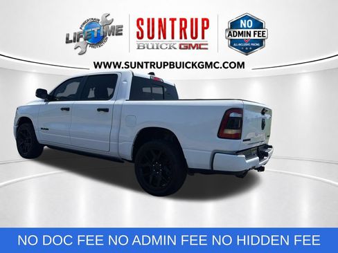 Used 2023 RAM 1500 Laramie AWD/4WD image 3