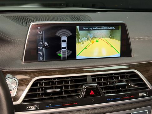Used 2016 BMW 740i RWD image 44