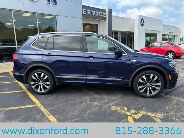 Used 2021 Volkswagen Tiguan SEL Premium R-Line AWD/4WD image 9