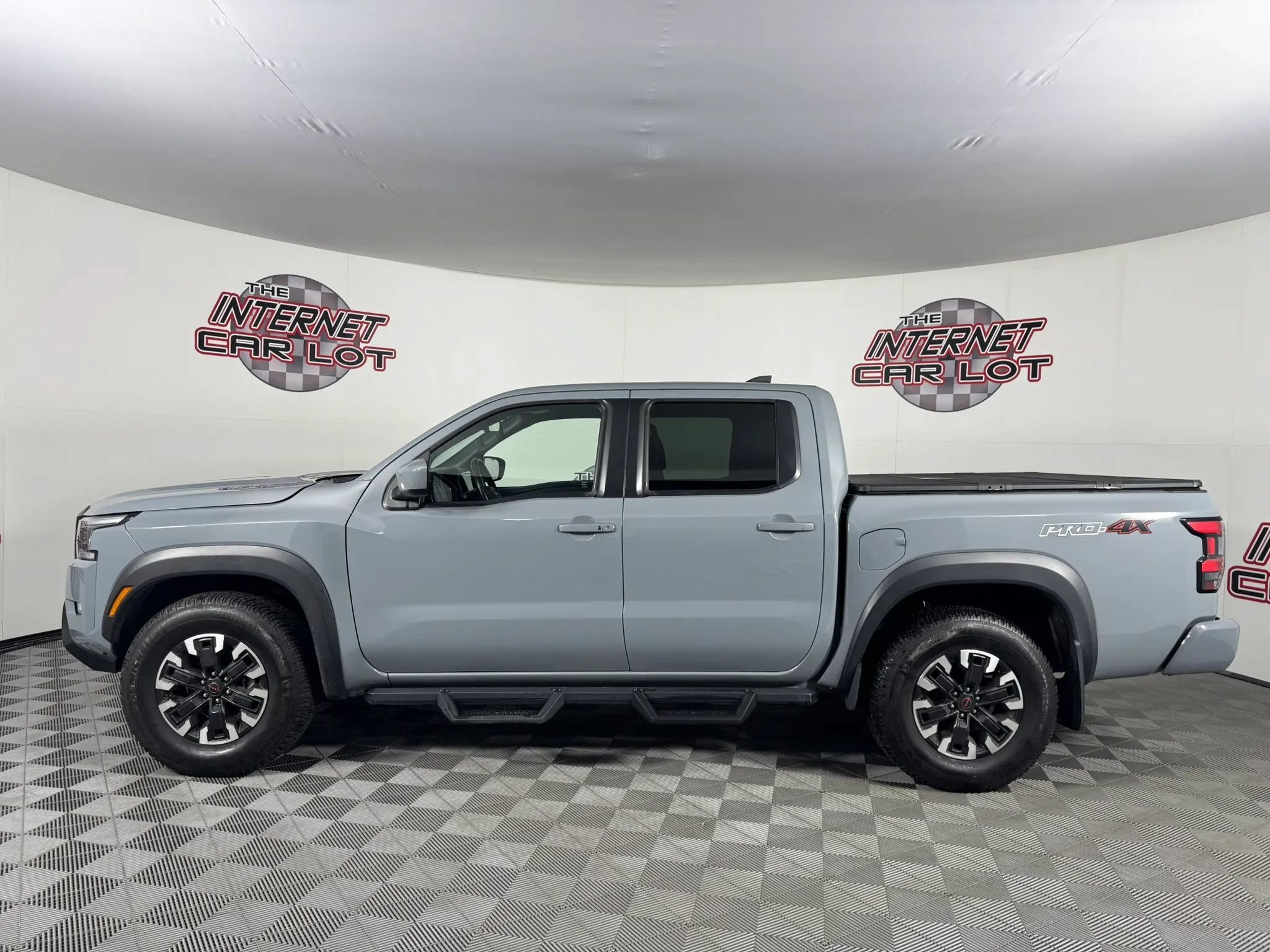 Used 2023 Nissan Frontier PRO-4X w/ Tow Package AWD/4WD image 4