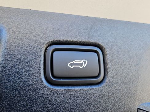 New 2026 Hyundai Tucson Limited image 11