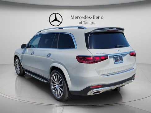 New 2026 Mercedes-Benz GLS 580 4MATIC image 2