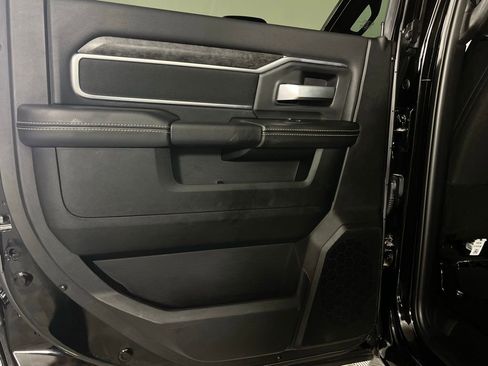 Used 2024 RAM 2500 Big Horn w/ Bed Utility Group image 28