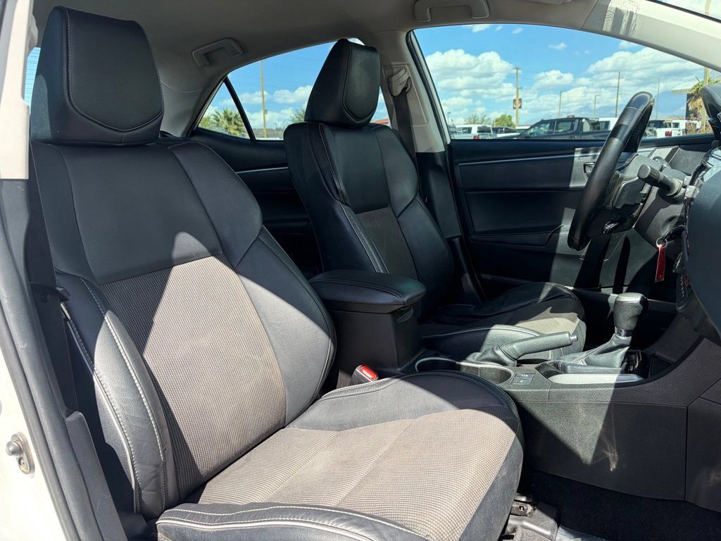 Used 2015 Toyota Corolla S FWD image 31