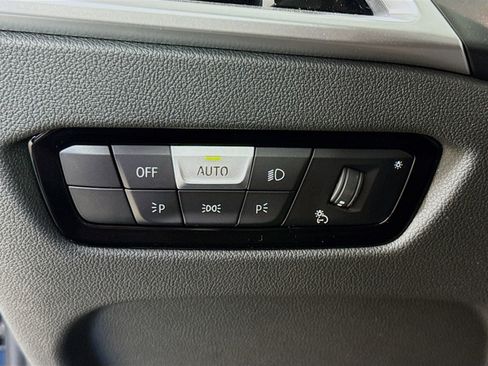 New 2026 BMW 330i xDrive Sedan w/ M Sport Package image 10