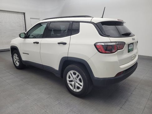Used 2018 Jeep Compass Sport w/ Cold Weather Group FWD image 3