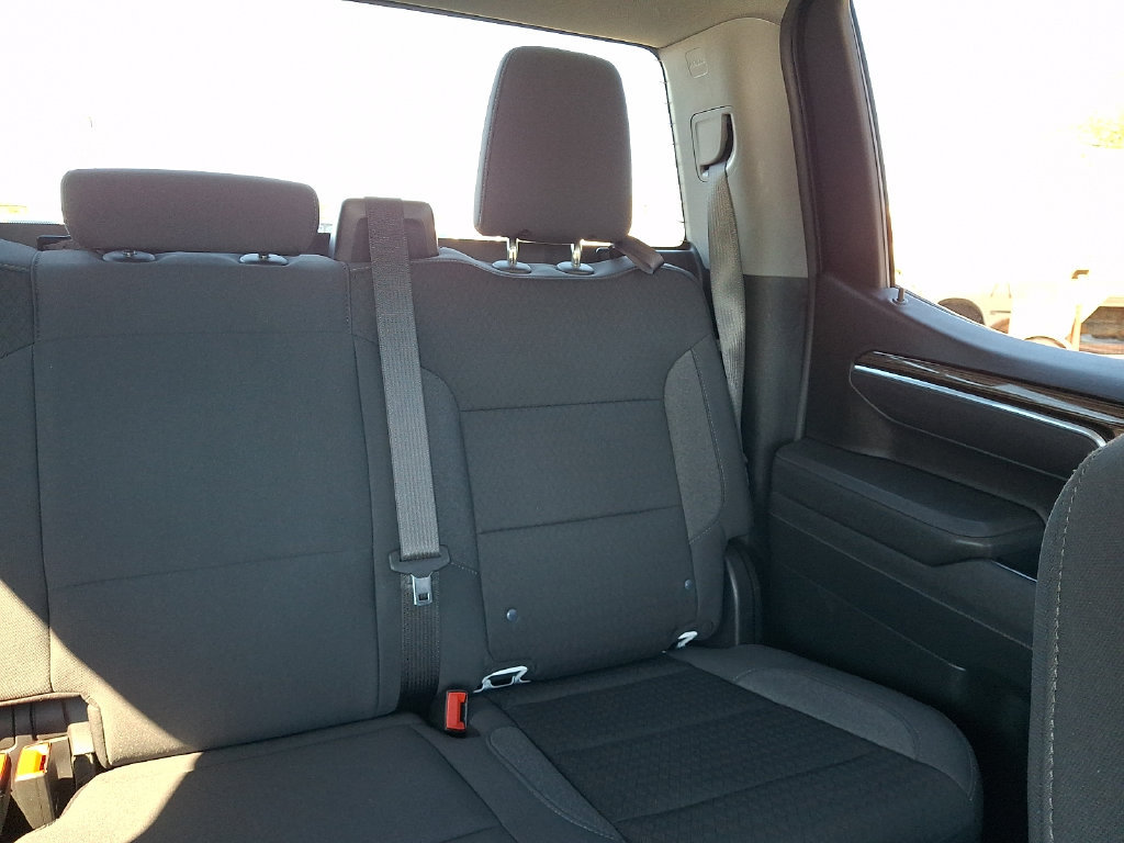 Used 2026 Chevrolet Silverado 1500 RST AWD/4WD image 21