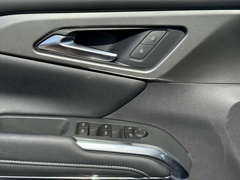 New 2026 Chevrolet Traverse LT w/ Sun and Wheel Package image 19