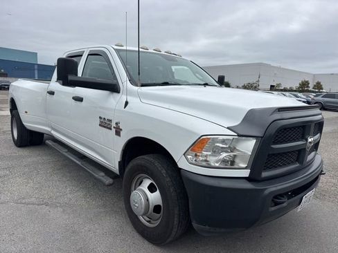 Used 2017 RAM 3500 Tradesman w/ Popular Equipment Group RWD image 3